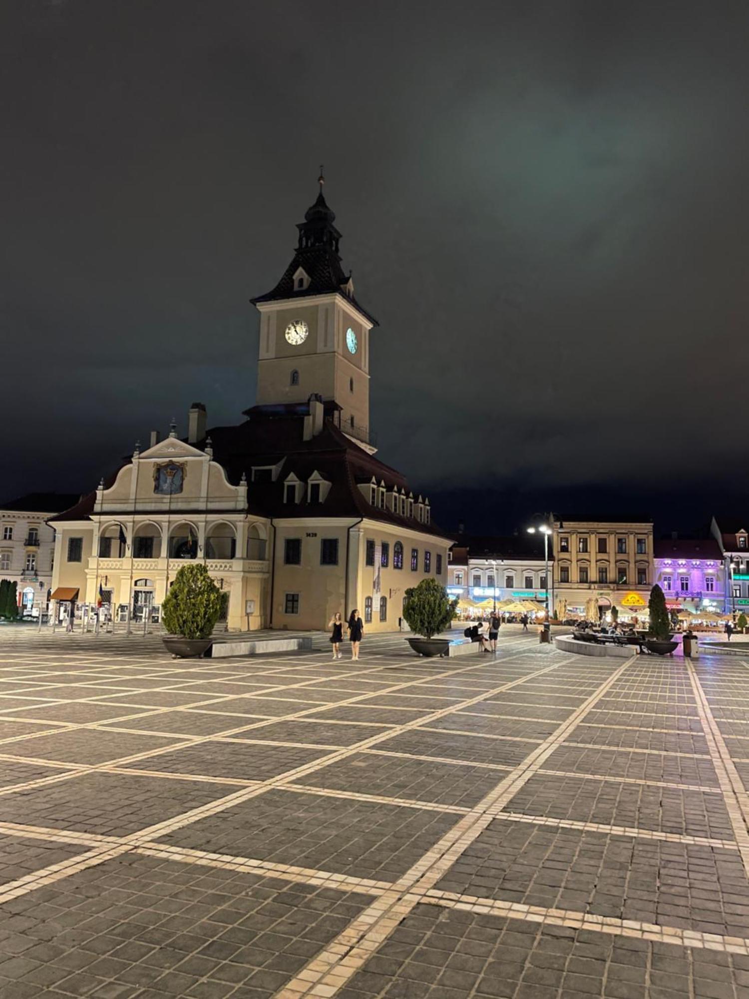 Cosy Home In The Heart Of Old Брашов Экстерьер фото